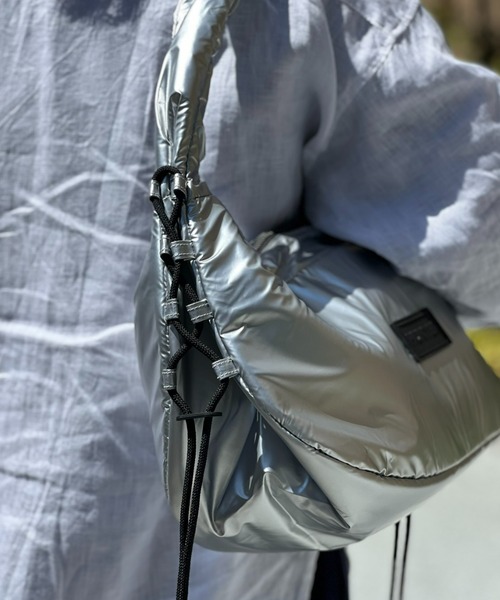 HUNTER TRAVEL HOBO SLING ライトブルー HUNTER ショルダーバッグ バッグ HUNTER/ハンター ショルダー