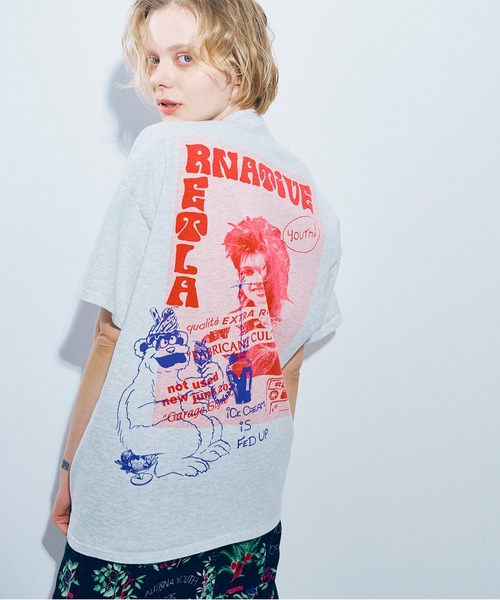 RNA(アールエヌエー)の「M2470 BLACK CAT プリントT(Tシャツ/カットソー・レディース・アッシュグレー/ホワイト×ピンク/ホワイト×パープル・MEDIUM)」の1枚目の写真