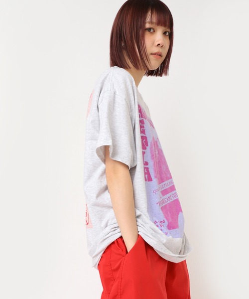 RNA(アールエヌエー)の「M2470 BLACK CAT プリントT(Tシャツ/カットソー・レディース・アッシュグレー/ホワイト×ピンク/ホワイト×パープル・MEDIUM)」の20枚目の写真