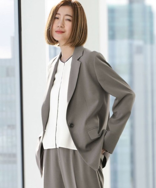 AOYAMA(アオヤマ)の「【時短!センスアップも◎】涼しく着れる!着回し力バツグン◎テーラードジャケット|オフィス・通勤・オケージョン|頼れるセットアップ◎セットアップ着用可|(スーツジャケット・レディース・グレー・S/M/L/LL)」の21枚目の写真