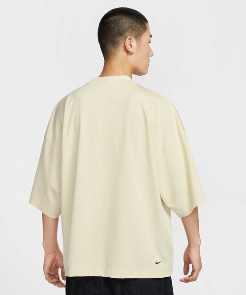 NIKE - ナイキ スポーツウェア セーター セール】ナイキ スポーツウェア テック メンズ ショートスリーブ