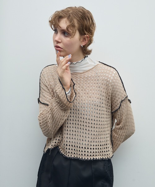 uyu.（ウユ）の「パイピングメッシュニットプルオーバー（Tシャツ/カットソー・レディース・ブルー/ブラック/ベージュ・FREE）」の3枚目の写真