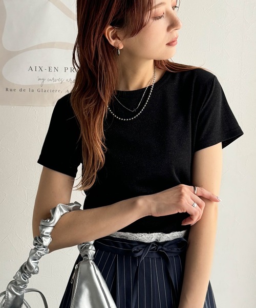 classicalelf(クラシカルエルフ)の「さりげなく輝くラメが主役。ラメ入りショート丈Tシャツ(半袖)(Tシャツ/カットソー・レディース・シルバー/ブラック/ホワイト/チャコール・LARGE/MEDIUM/SMALL/X-LARGE)」の18枚目の写真