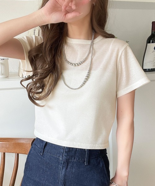 classicalelf(クラシカルエルフ)の「さりげなく輝くラメが主役。ラメ入りショート丈Tシャツ(半袖)(Tシャツ/カットソー・レディース・シルバー/ブラック/ホワイト/チャコール・LARGE/MEDIUM/SMALL/X-LARGE)」の6枚目の写真