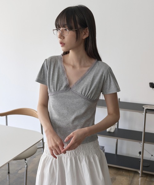 UNE MANSION(ユヌマンション)の「【UNE ORIGINAL】バレエコアラブリーレース半袖Tシャツカットソー(Tシャツ/カットソー・レディース・グレー/ブラック/ホワイト・SMALL/MEDIUM)」の16枚目の写真