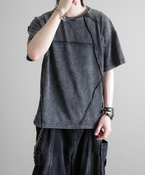 KUUUPY（クーピー）の「Chemical Wash Panel T-Shirt - ケミカル切り替えTシャツ（Tシャツ/カットソー・メンズ・ブラック/グレイッシュベージュ・LARGE/MEDIUM/SMALL）」の4枚目の写真