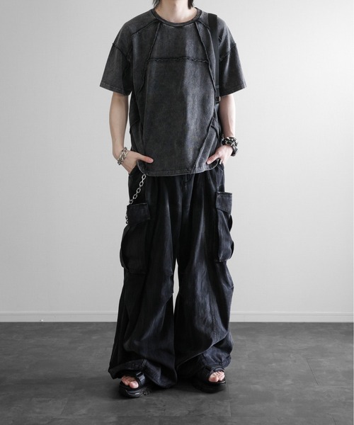 KUUUPY（クーピー）の「Chemical Wash Panel T-Shirt - ケミカル切り替えTシャツ（Tシャツ/カットソー・メンズ・ブラック/グレイッシュベージュ・LARGE/MEDIUM/SMALL）」の17枚目の写真