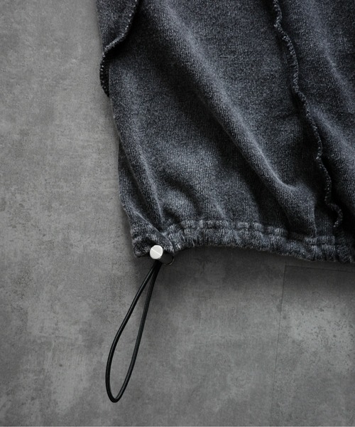 KUUUPY（クーピー）の「Chemical Wash Panel T-Shirt - ケミカル切り替えTシャツ（Tシャツ/カットソー・メンズ・ブラック/グレイッシュベージュ・LARGE/MEDIUM/SMALL）」の10枚目の写真