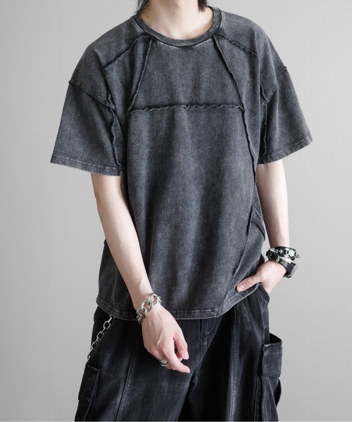 KUUUPY（クーピー）の「Chemical Wash Panel T-Shirt - ケミカル切り替えTシャツ（Tシャツ/カットソー・メンズ・ブラック/グレイッシュベージュ・LARGE/MEDIUM/SMALL）」の8枚目の写真