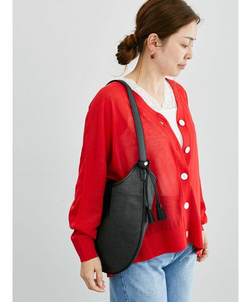 Lugnoncure（ルノンキュール）の「【接触冷感】リラックスVネックカーディガン（カーディガン/ボレロ・レディース・チャコールグレー/オフホワイト/ブルー/レッド・F）」の8枚目の写真