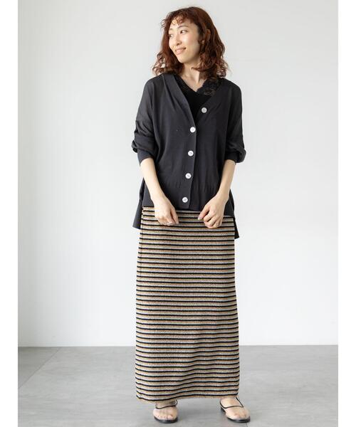 Lugnoncure（ルノンキュール）の「【接触冷感】リラックスVネックカーディガン（カーディガン/ボレロ・レディース・チャコールグレー/オフホワイト/ブルー/レッド・F）」の12枚目の写真