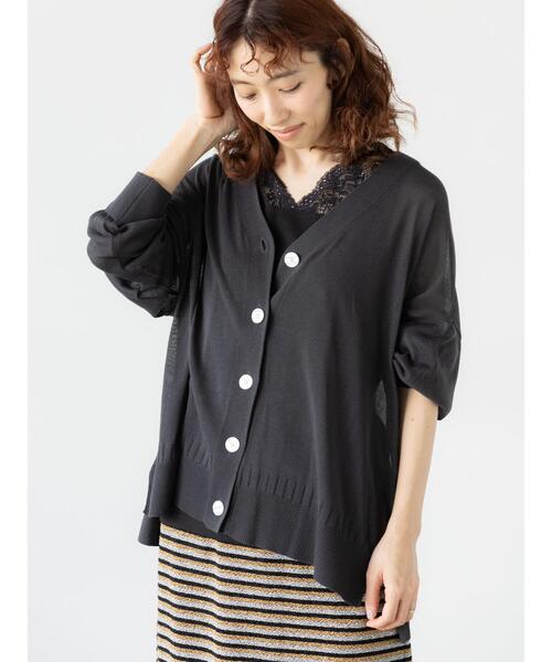 Lugnoncure（ルノンキュール）の「【接触冷感】リラックスVネックカーディガン（カーディガン/ボレロ・レディース・チャコールグレー/オフホワイト/ブルー/レッド・F）」の14枚目の写真