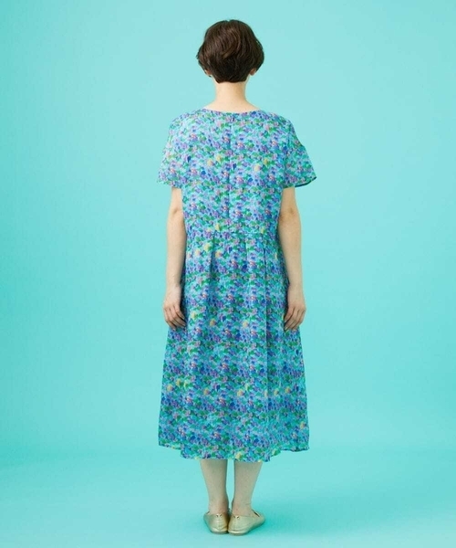 Jocomomola（ホコモモラ）の「Verde esmeralda リネンプリントワンピース（ワンピース・レディース・オレンジ/ブルー・40）」の4枚目の写真