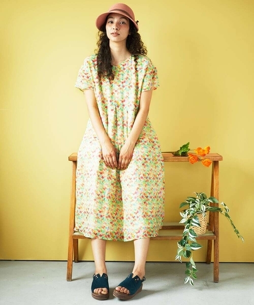 Jocomomola（ホコモモラ）の「Verde esmeralda リネンプリントワンピース（ワンピース・レディース・オレンジ/ブルー・40）」の22枚目の写真