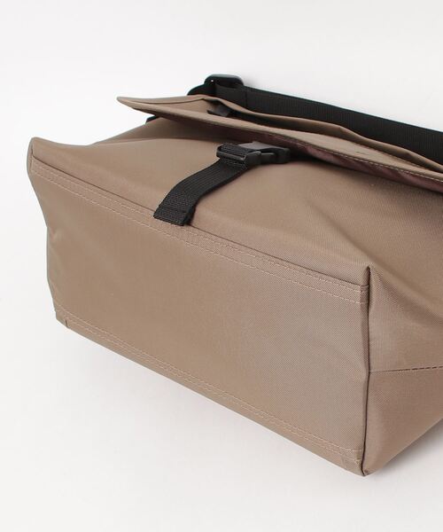 MICHAEL LINNELL(マイケル リンネル)の「【MICHAEL LINNELL/マイケルリンネル】Flap shoulder bag/フラップ ショルダーバッグ(容量:約8.5L)(ショルダーバッグ・メンズ・ベージュ/グレー/ブラック・FREE)」の18枚目の写真
