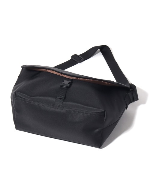 MICHAEL LINNELL(マイケル リンネル)の「【MICHAEL LINNELL/マイケルリンネル】Flap shoulder bag/フラップ ショルダーバッグ(容量:約8.5L)(ショルダーバッグ・メンズ・ベージュ/グレー/ブラック・FREE)」の10枚目の写真