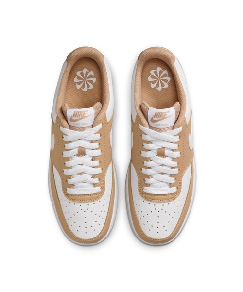 NIKE(ナイキ)の「ナイキ NIKE ナイキ コート ビジョン LO NN(スニーカー・レディース・ホワイト・23.5cm/24.0cm/24.5cm/25.0cm/25.5cm/26.0cm/23.0cm)」の4枚目の写真