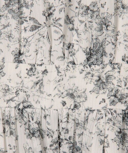 MICO COULIER（ミコクリエ）の「楊柳花柄プリントワンピース（ワンピース・レディース・ブラック系その他/ホワイト系その他・38）」の13枚目の写真
