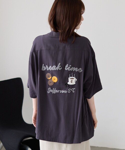 coen（コーエン）の「Sarry Cat刺繍レーヨンシャツ（シャツ/ブラウス・メンズ・ライトブルー/ダークグレー/イエロー・L/M）」の2枚目の写真