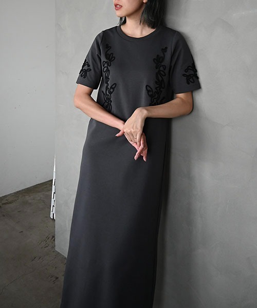 WILLFULLY(ウィルフリー)の「cord embroidery ponte OP(ワンピース・レディース・グレー系その他/ホワイト/ブラック・FREE)」の14枚目の写真