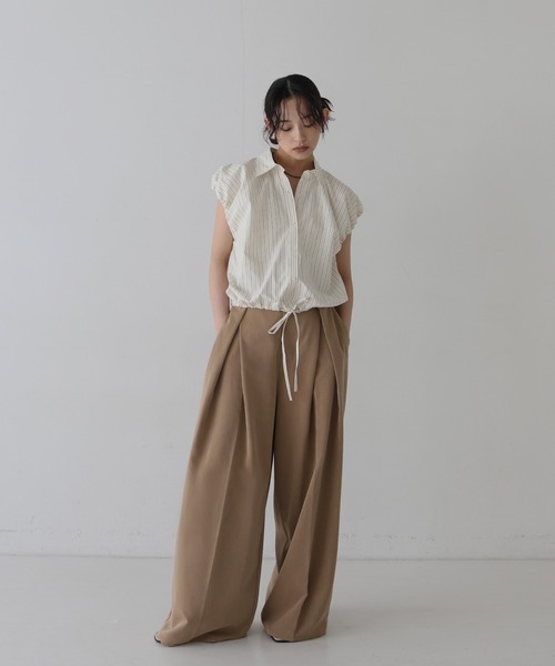 パフショルダーコンパクトシャツ TODAYFUL（トゥデイフル）の「パフショルダーコンパクトシャツ
