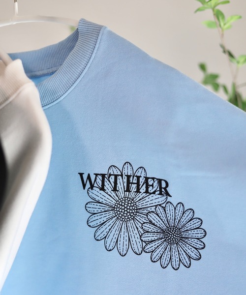 ROOPTOKYO（ループトウキョウ）の「【90%OFF】フラワープリントスウェット オーバーサイズ ワンポイント コラボ（スウェット・メンズ・ブルー/ホワイト・M/L）」の9枚目の写真