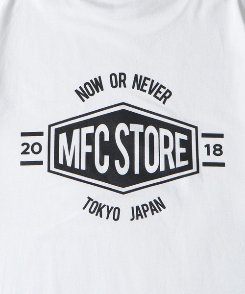 MFC STORE（エムエフシーストア）の「MFC STORE EMBLEM S/S TEE（Tシャツ/カットソー・メンズ・ブラック/ネイビー/ホワイト・S/M/L/XL）」の8枚目の写真