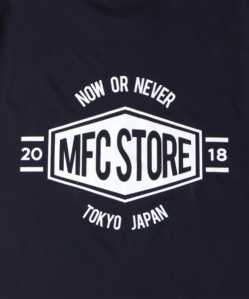 MFC STORE（エムエフシーストア）の「MFC STORE EMBLEM S/S TEE（Tシャツ/カットソー・メンズ・ブラック/ネイビー/ホワイト・S/M/L/XL）」の16枚目の写真
