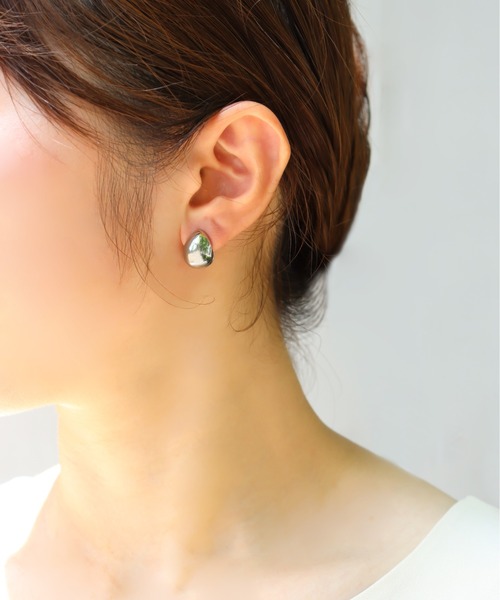 ieLS(イエルズ)の「金属アレルギー対応「ieLS」ステンレス フープピアス(ピアス(両耳用)・レディース・ゴールド/シルバー・ONE SIZE)」の2枚目の写真