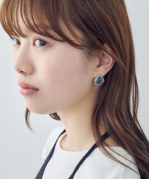 GOLDY(ゴールディ)の「【GOLDY】クリアカラーニュアンスイヤリング 2250704※(イヤリング・レディース・グリーン/イエロー/ホワイト/ブルー・FREE)」の11枚目の写真