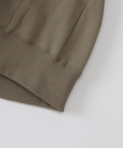 Champion(チャンピオン)の「【Champion/チャンピオン】レディース ベーシック スタンドジップスウェットシャツ(スウェット・レディース・ベージュ系2/オートミール/グレー/ブラック・LARGE/MEDIUM)」の16枚目の写真