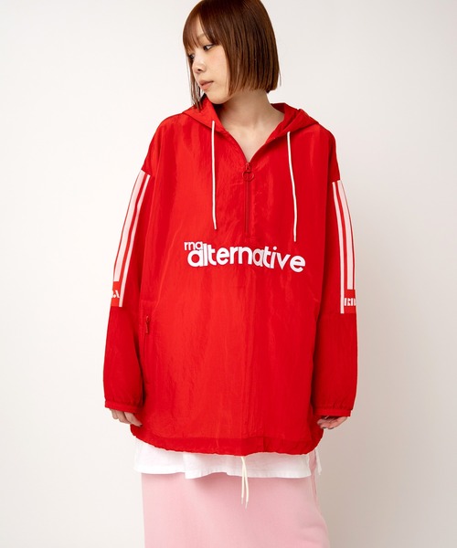 RNA（アールエヌエー）の「J2153 トラックハーフＺＩＰジャケット（ナイロンジャケット・レディース・レッド/ネイビー/ブラック・MEDIUM）」の3枚目の写真