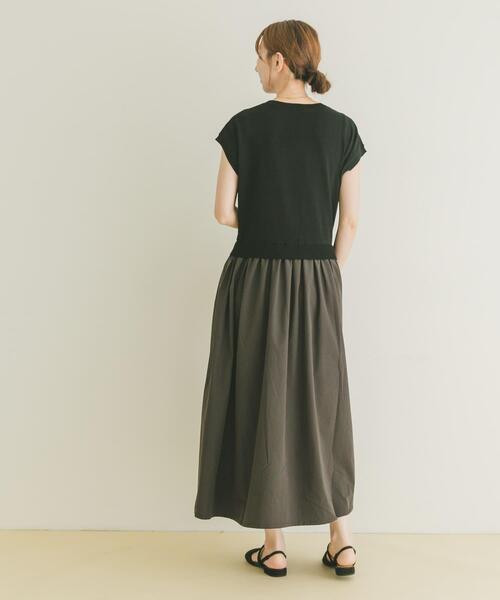 ITEMS URBANRESEARCH（アイテムズ アーバンリサーチ）の「ニットドッキングフレンチワンピース（ワンピース・レディース・ブラック/モカ/ブラック系その他・FREE）」の18枚目の写真