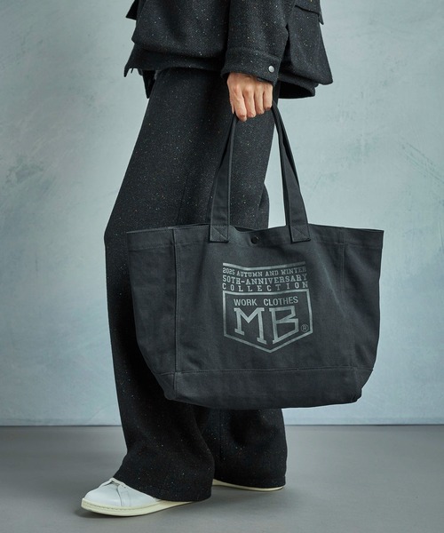 MEN'S BIGI（メンズビギ）の「【50th Anniv . 菊池武夫】LOGO TOTE（トートバッグ・メンズ・ブラック/ホワイト系その他・FREE）」の2枚目の写真