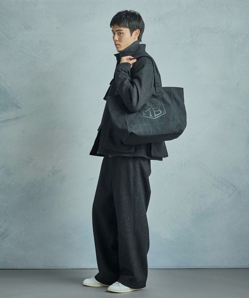 MEN'S BIGI（メンズビギ）の「【50th Anniv . 菊池武夫】LOGO TOTE（トートバッグ・メンズ・ブラック/ホワイト系その他・FREE）」の14枚目の写真