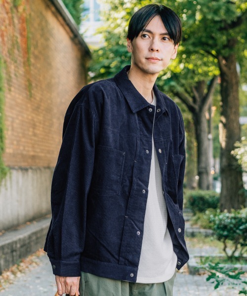 KRIFF MAYER（クリフメイヤー）の「コーデュロイトラッカーCPO JK（シャツ/ブラウス・メンズ・ベージュ/ネイビー/ダークブラウン/グレー・MEDIUM/LARGE/X-LARGE）」の16枚目の写真