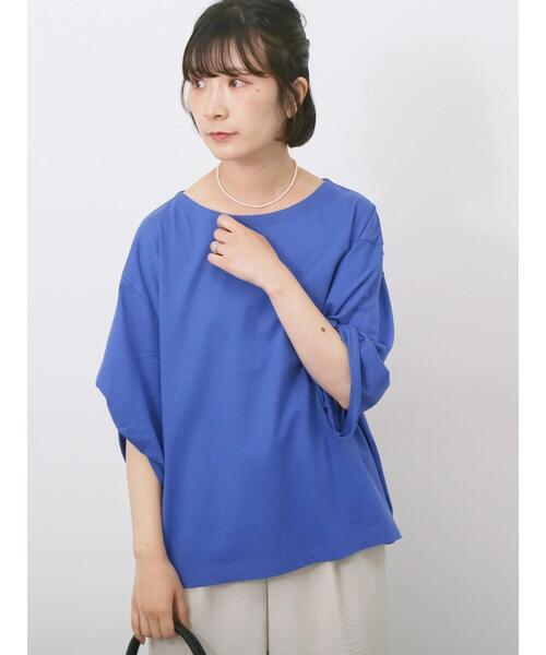 Samansa Mos2 blue(サマンサモスモスブルー)の「ツイストスリーブTシャツ(Tシャツ/カットソー・レディース・オフホワイト/ブルー/ブラック・F)」の4枚目の写真