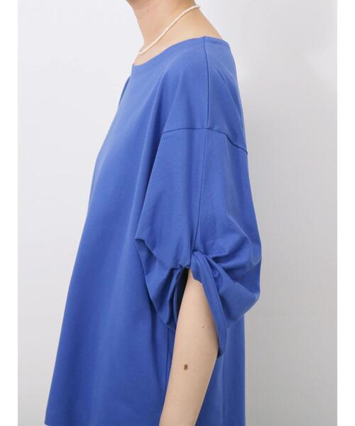 Samansa Mos2 blue(サマンサモスモスブルー)の「ツイストスリーブTシャツ(Tシャツ/カットソー・レディース・オフホワイト/ブルー/ブラック・F)」の9枚目の写真