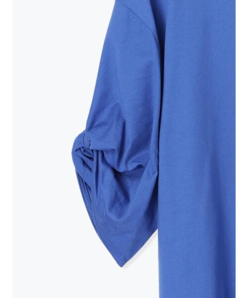 Samansa Mos2 blue(サマンサモスモスブルー)の「ツイストスリーブTシャツ(Tシャツ/カットソー・レディース・オフホワイト/ブルー/ブラック・F)」の14枚目の写真