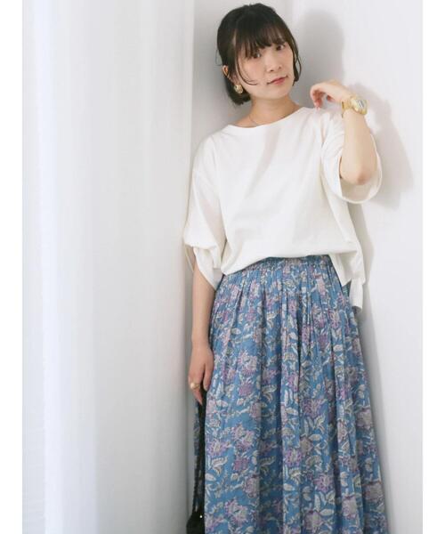 Samansa Mos2 blue(サマンサモスモスブルー)の「ツイストスリーブTシャツ(Tシャツ/カットソー・レディース・オフホワイト/ブルー/ブラック・F)」の21枚目の写真