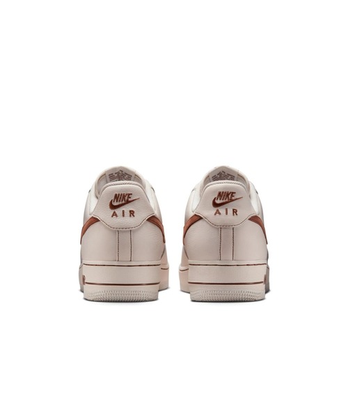 AIR FORCE 1 '07 LV8 HQ2037-101（スニーカー）｜NIKE（ナイキ