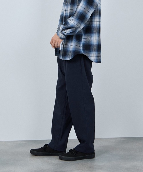 NAVY（ネイビー）の「「毎日はきたくなるラクラクパンツ」イージーワイドパンツ【抗菌防臭加工】（その他パンツ・メンズ・ベージュ/ネイビー/チャコールグレー/ブラック・XL/L/M/S）」の9枚目の写真