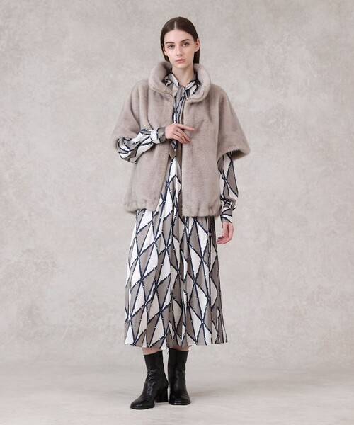 ANAYI ❤︎ 2023AWフェイクファージレ ANAYI（アナイ）の「フェイクファージレ（その他アウター）」 - WEAR