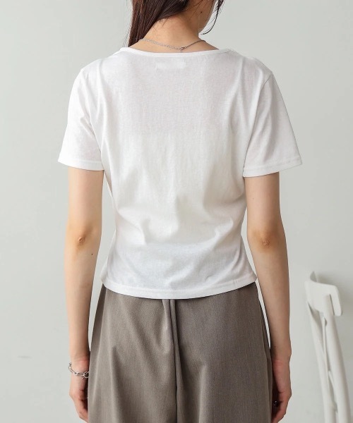 Bab(バブ)の「ビスチェレイヤードデザイントップス(Tシャツ/カットソー・レディース・オフホワイト/杢グレー/ブラック/ライトブルー・MEDIUM)」の13枚目の写真