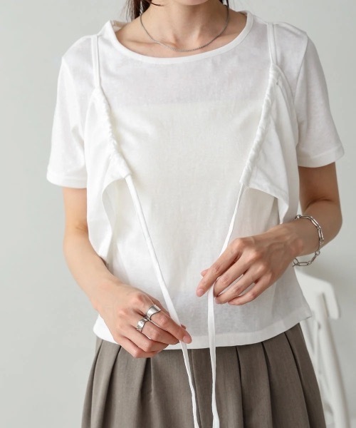 Bab(バブ)の「ビスチェレイヤードデザイントップス(Tシャツ/カットソー・レディース・オフホワイト/杢グレー/ブラック/ライトブルー・MEDIUM)」の14枚目の写真