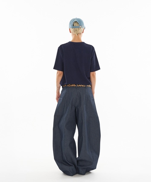 WISH FOR EVER（ウィッシュフォーエバー）の「ASSORT SIDE SWITCH BAGGY CURVE PANTS / アソートサイドスイッチバギーカーブパンツ（その他パンツ・メンズ・インディゴブルー/チャコールグレー/ブラック・LARGE/SMALL/MEDIUM）」の21枚目の写真