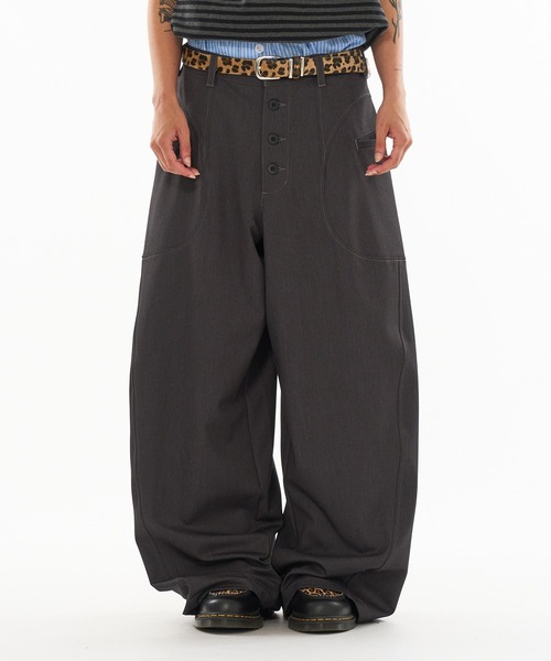 セール】ASSORT SIDE SWITCH BAGGY CURVE PANTS / アソート