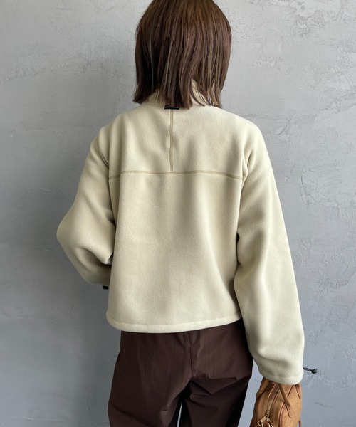 AMERICANA（アメリカーナ）の「[Americana/アメリカーナ] 別注 ワンポイント刺繍ロゴ ショート丈フリースジャケット（その他アウター・レディース・チャコール/ベージュ/ネイビー/レッド・ONE SIZE）」の14枚目の写真