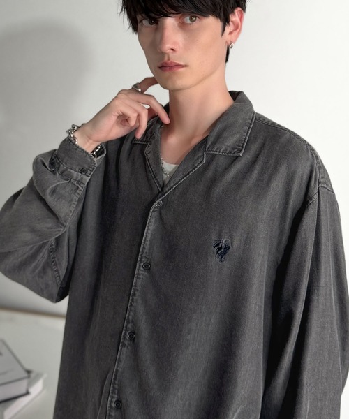 Classical Origin(クラシカルオリジン)の「「至福のひととき。」ルーズフィットオープンカラーデニムシャツ(長袖)/Loose Fit Open Collar Denim Shirt(シャツ/ブラウス・メンズ・ブラック/グレー/インディゴブルー・LARGE/MEDIUM/SMALL)」の19枚目の写真