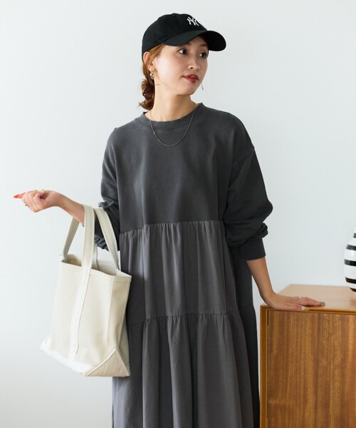 FREAK'S STORE（フリークスストア）の「限定展開　ピグメント 加工 ティアード 切り替え ワンピース（ワンピース・レディース・スミクロ/ベージュ/ネイビー/レッド/グリーン/ナチュラル・SMALL/MEDIUM）」の15枚目の写真